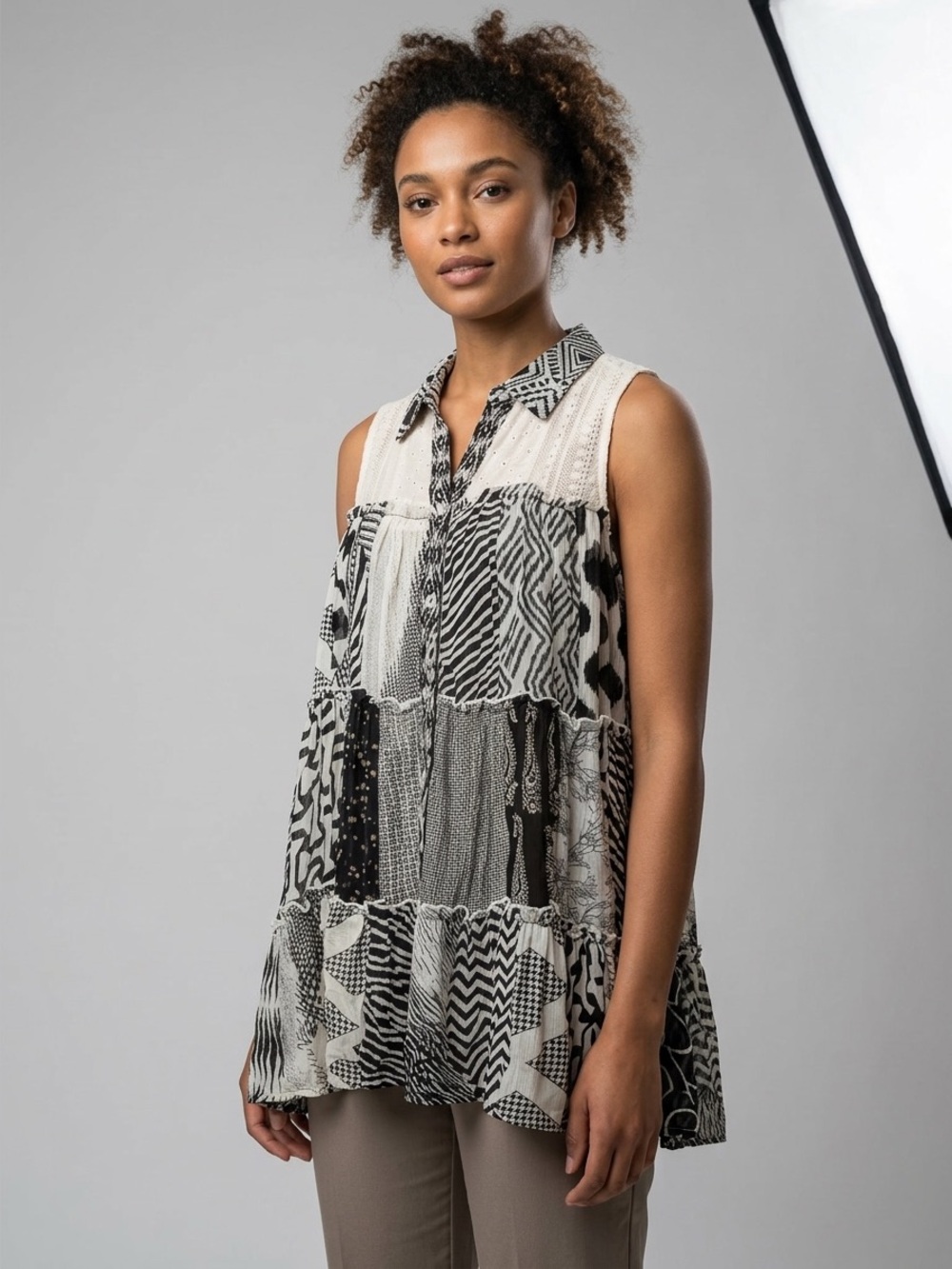 “The Jewel”Sleeveless Patchwork Print Tunic Top - Black & White
